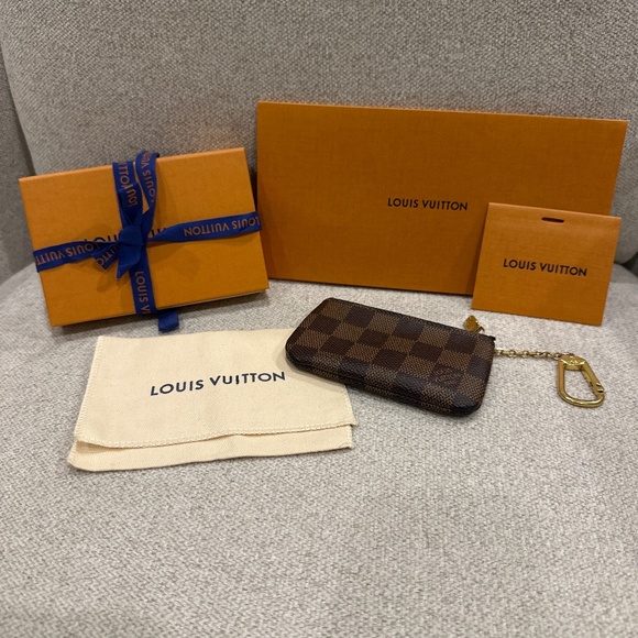 Louis Vuitton Damier Ebene Key Pouch - Picture 1 of 5